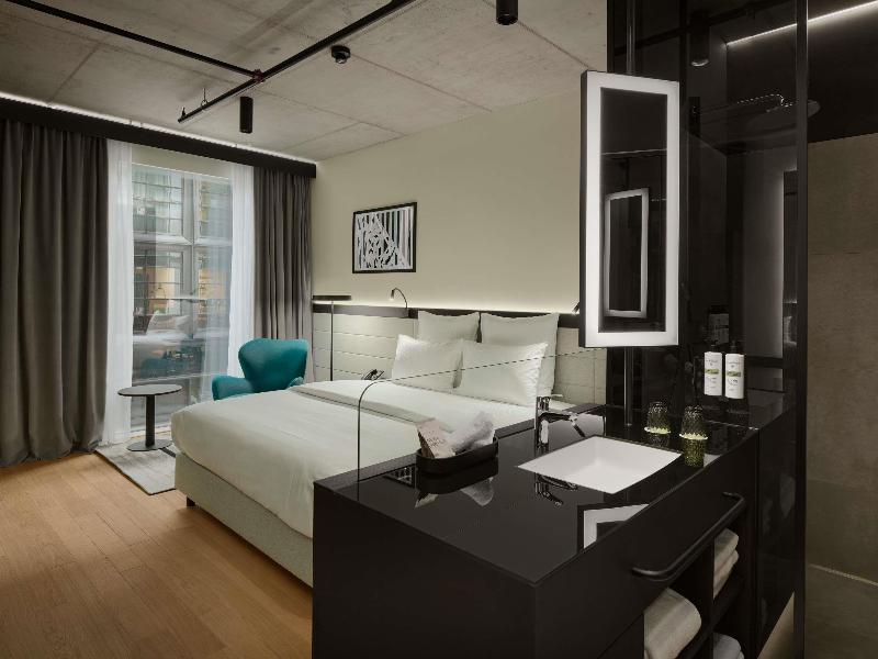 Pullman Zagreb image