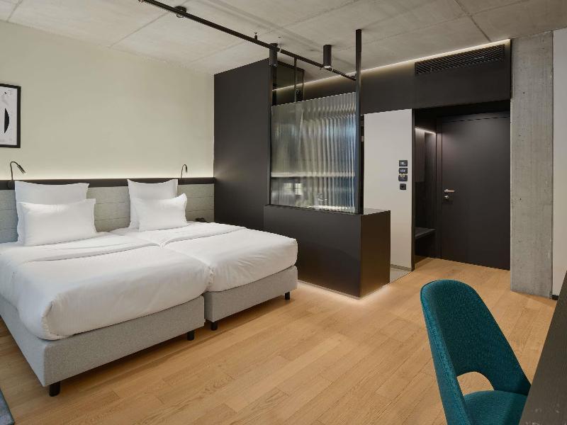 Pullman Zagreb image