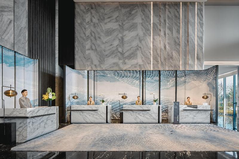 Crowne Plaza Ezhou image