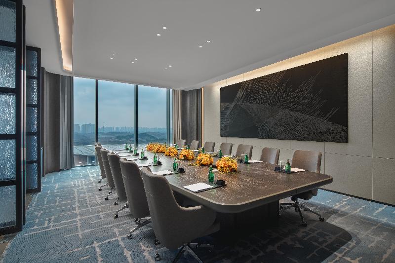 Crowne Plaza Ezhou image