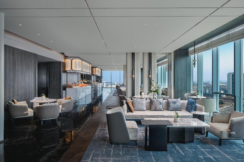 Crowne Plaza Ezhou image