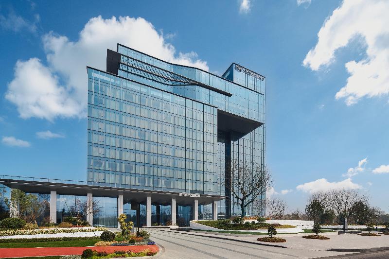 Crowne Plaza Ezhou image