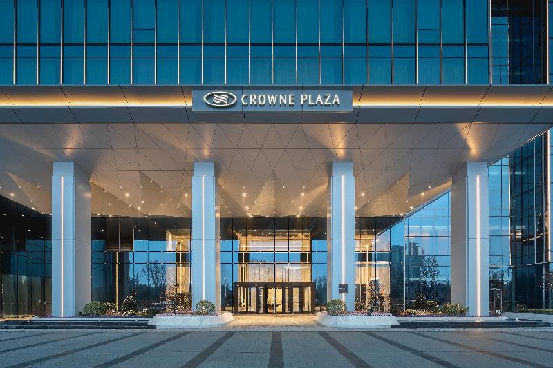 Crowne Plaza Ezhou image