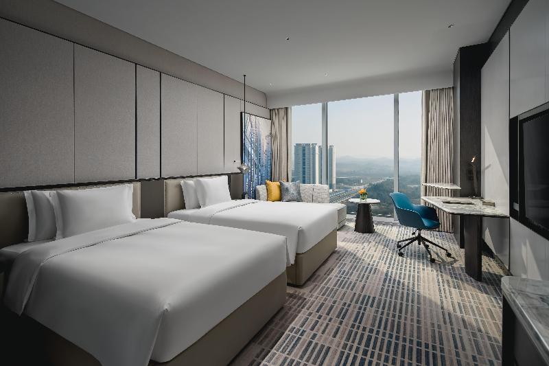 Crowne Plaza Ezhou image