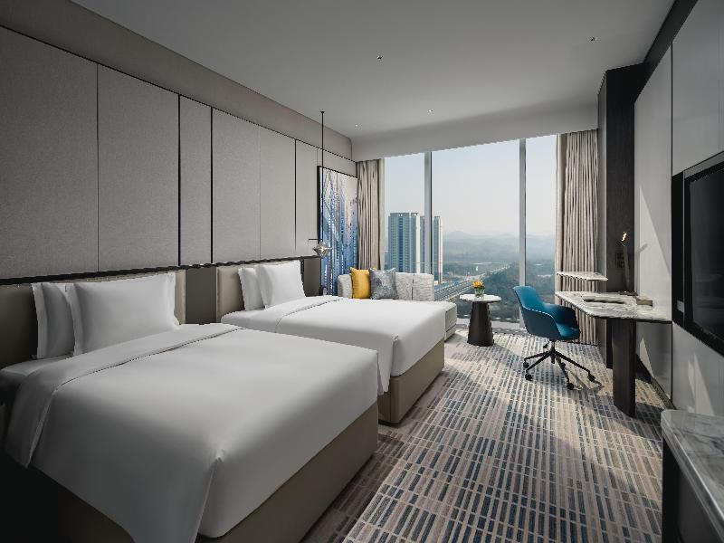Crowne Plaza Ezhou image
