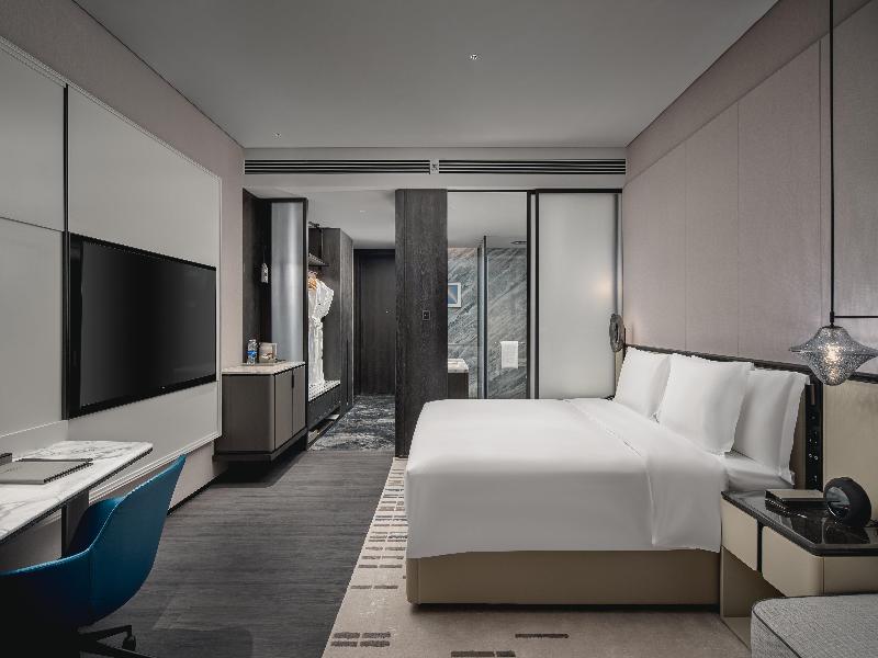 Crowne Plaza Ezhou image