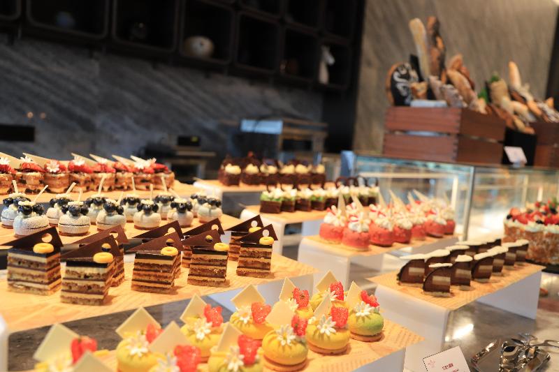 Crowne Plaza Ezhou image