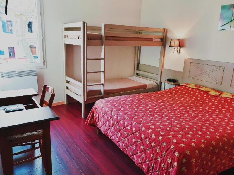 Logis Hotel De La Montagne Noire image