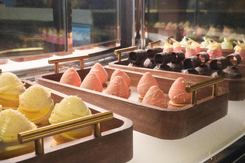 Intercontinental Hotels Xiangyang image