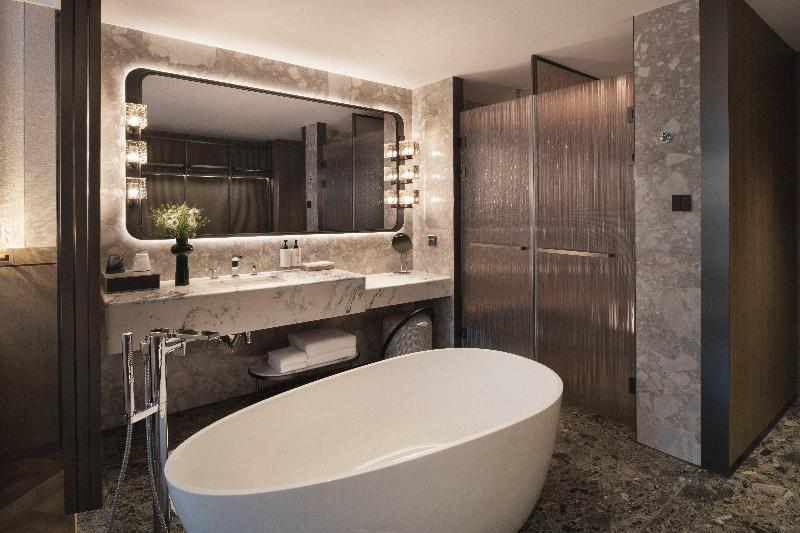 Intercontinental Hotels Xiangyang image