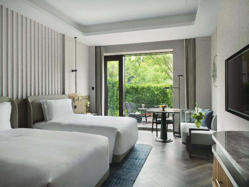 Intercontinental Hotels Xiangyang image