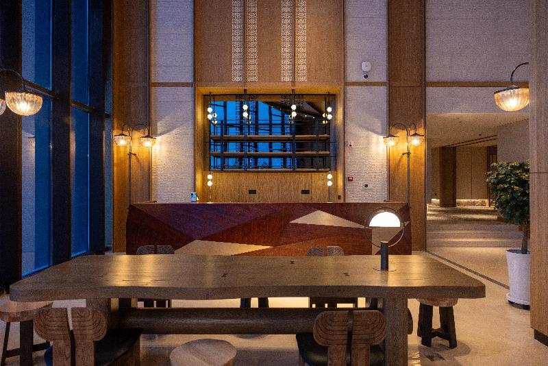 Holiday Inn Resort Kanas Hemu image
