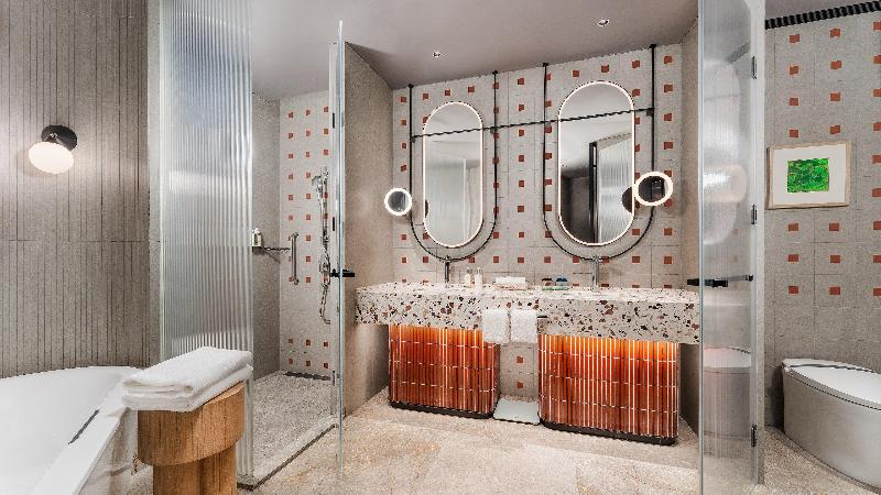 Holiday Inn Resort Kanas Hemu image