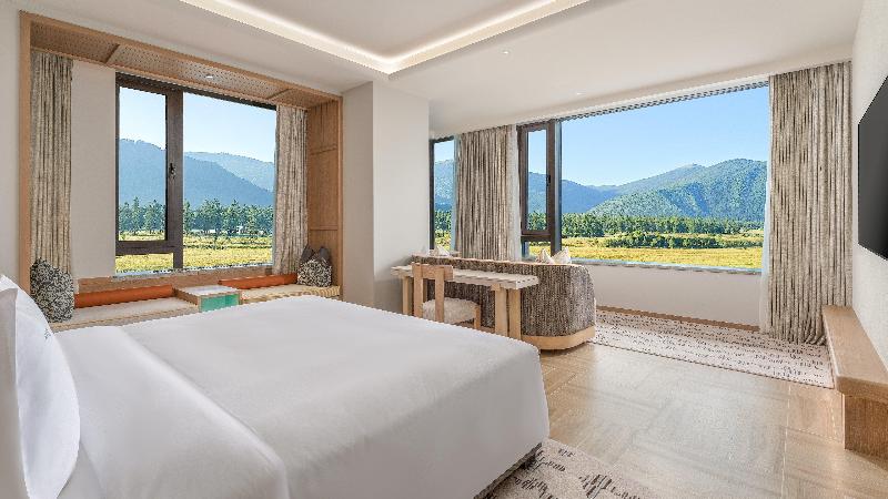 Holiday Inn Resort Kanas Hemu image