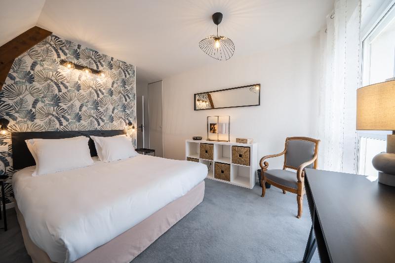 Hotel De La Briere image
