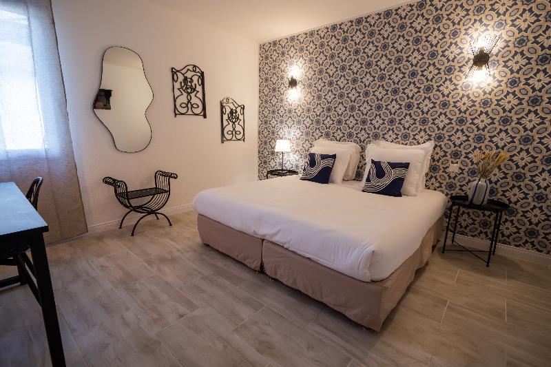 Hotel De La Briere image