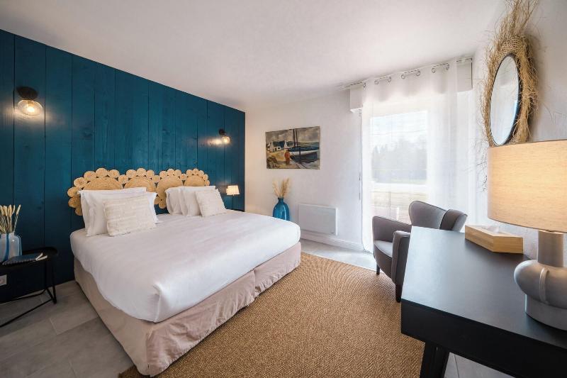 Hotel De La Briere image