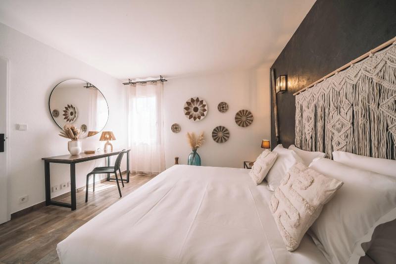 Hotel De La Briere image