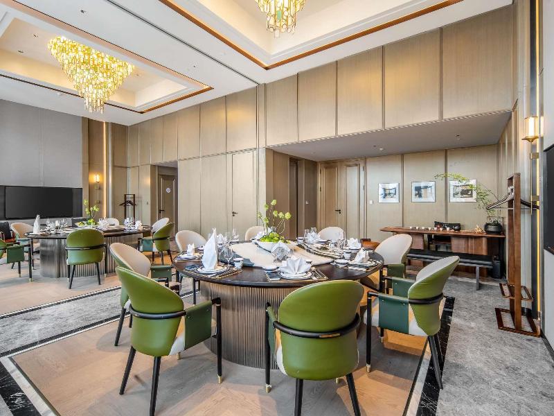Novotel Kunming City Center image
