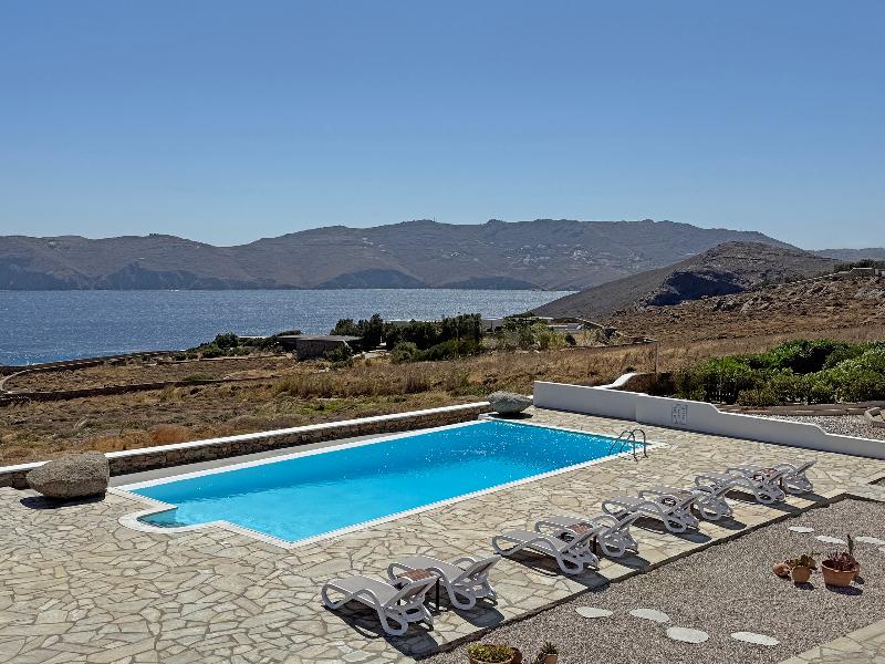 Yakinthos Residence image