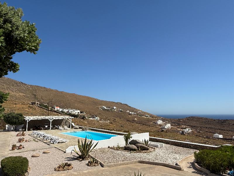 Yakinthos Residence image