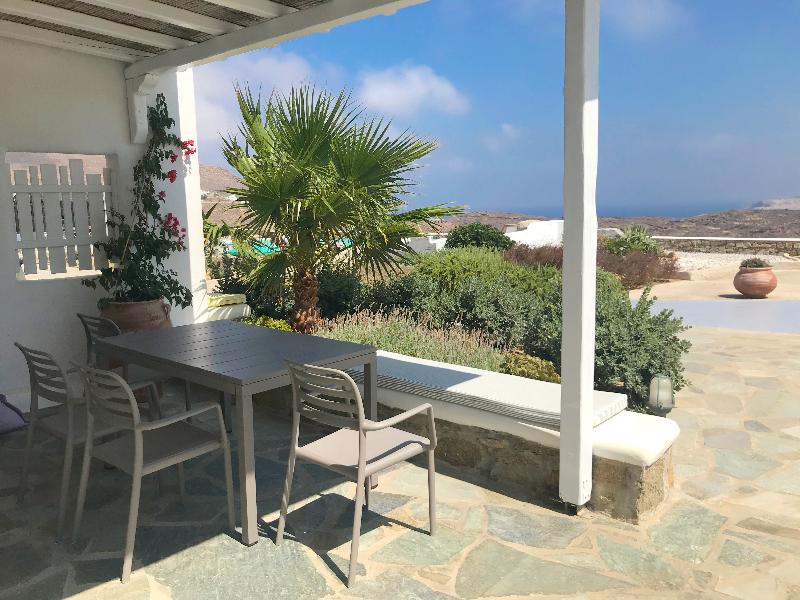 Yakinthos Residence image