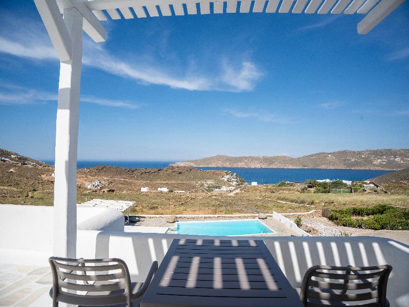 Yakinthos Residence image