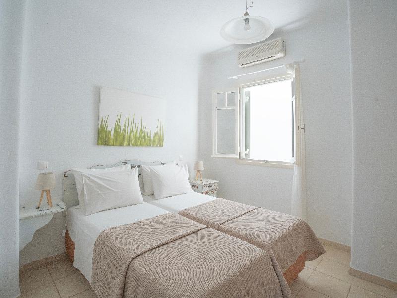 Yakinthos Residence image