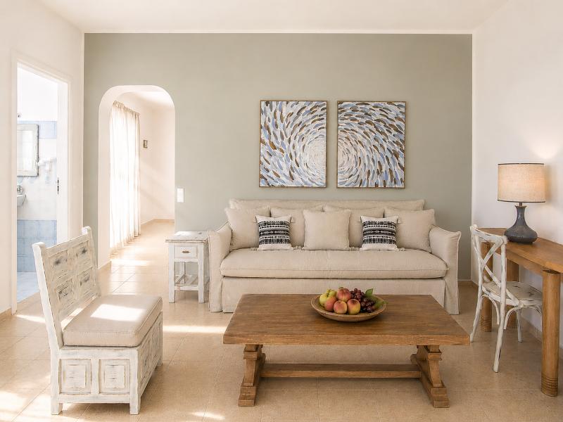Yakinthos Residence image