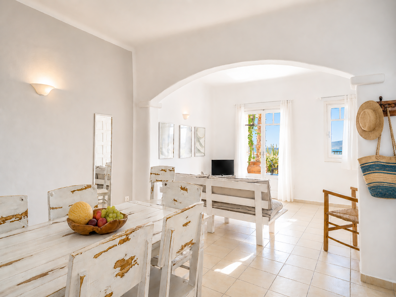Yakinthos Residence image