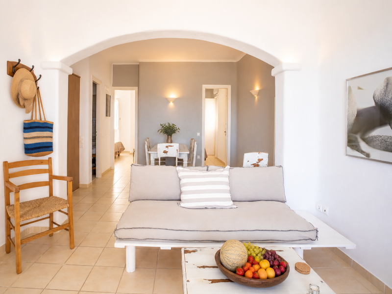 Yakinthos Residence image