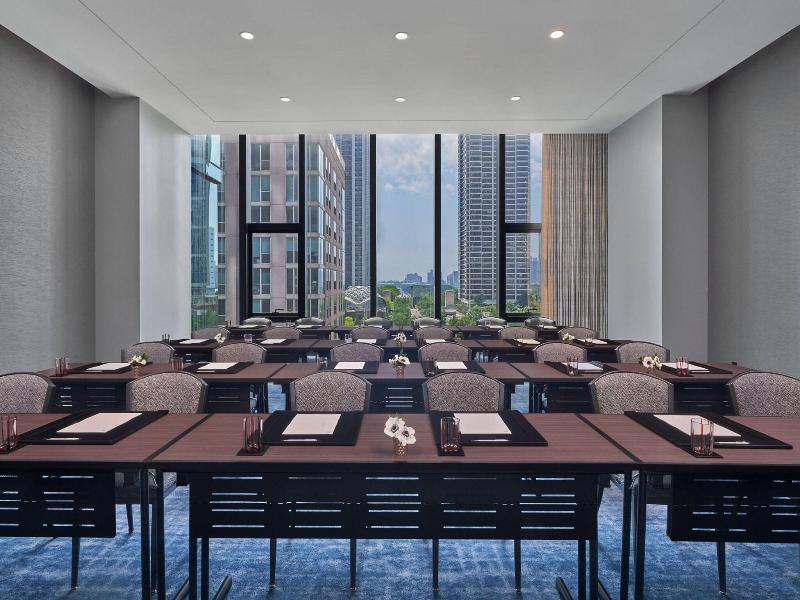 The St. Regis Chicago image