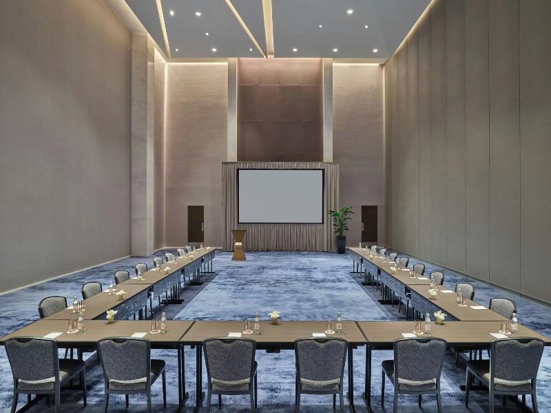 The St. Regis Chicago image