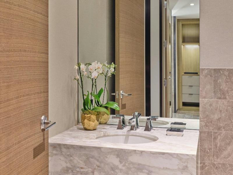 The St. Regis Chicago image