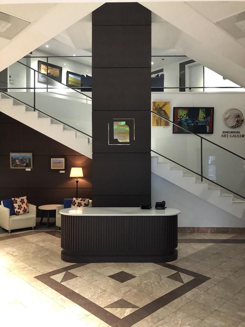 Edelweiss Art Hotel image
