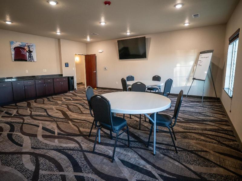 Cobblestone Hotel & Suites - Lamar