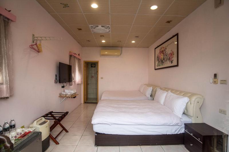 Qu Hi Home Stay image