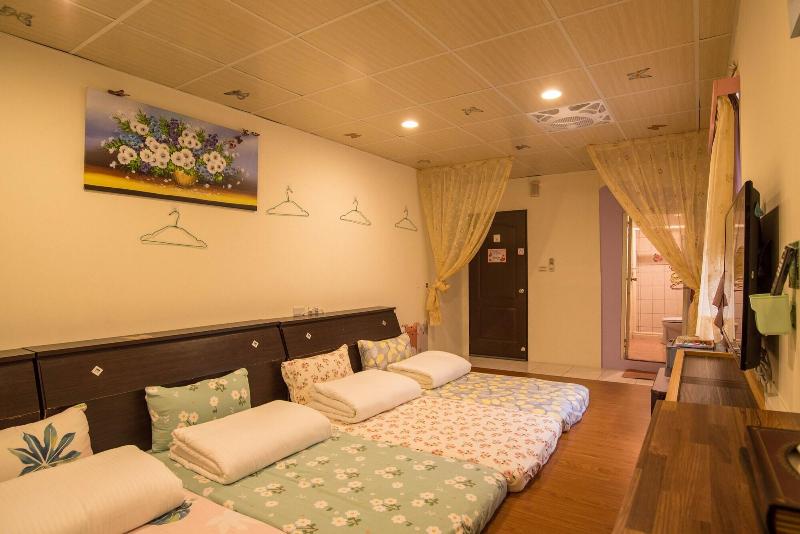 Qu Hi Home Stay image