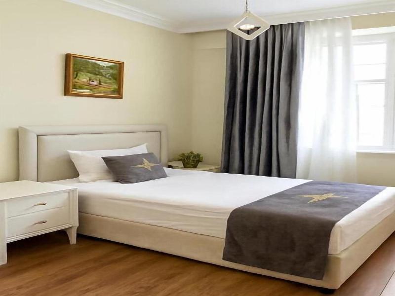 Parliament Hotel & Restaurant image