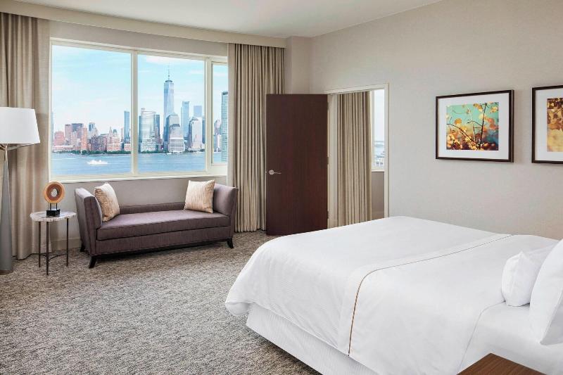 Westin Jersey City Newport image