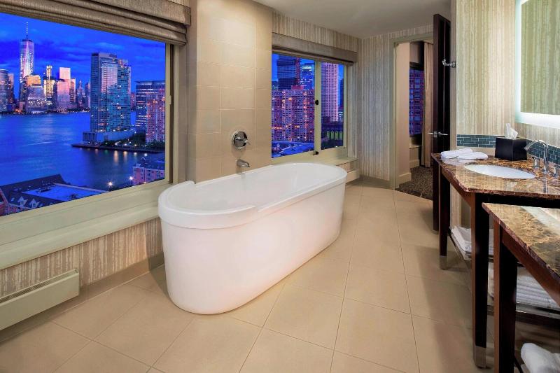 Westin Jersey City Newport image
