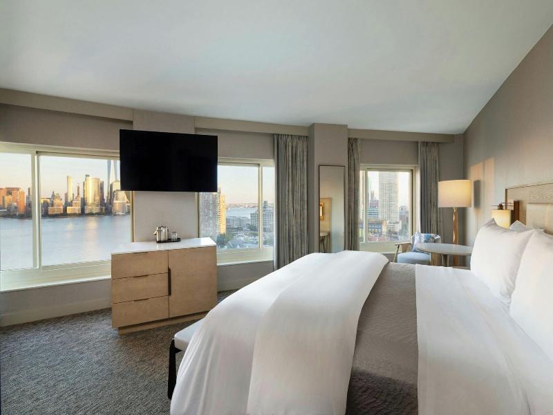 Westin Jersey City Newport image