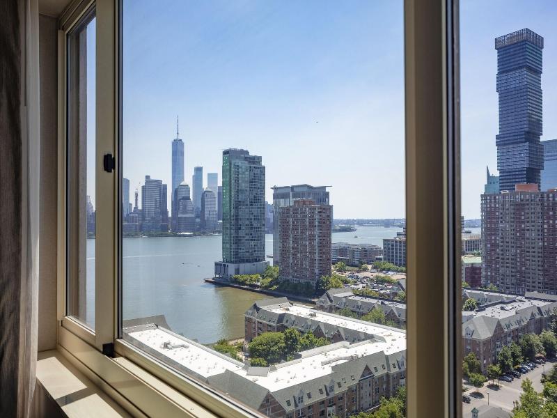 Westin Jersey City Newport image