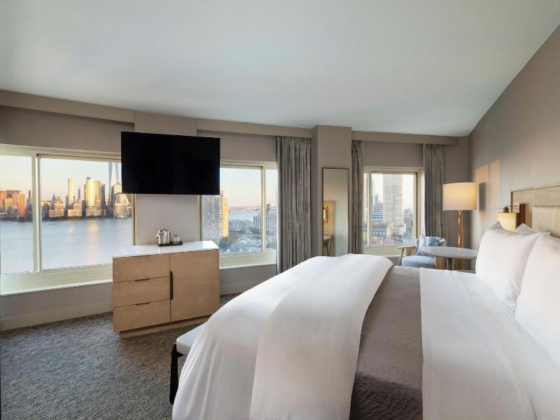 Westin Jersey City Newport image