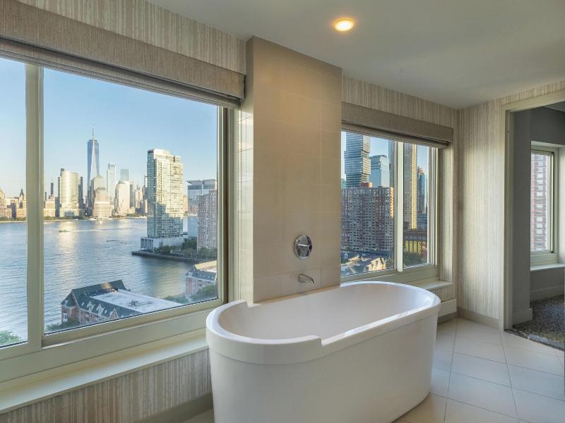 Westin Jersey City Newport image