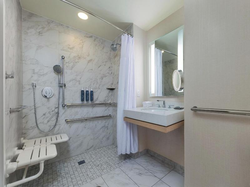Westin Jersey City Newport image