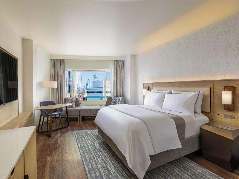 Westin Jersey City Newport image