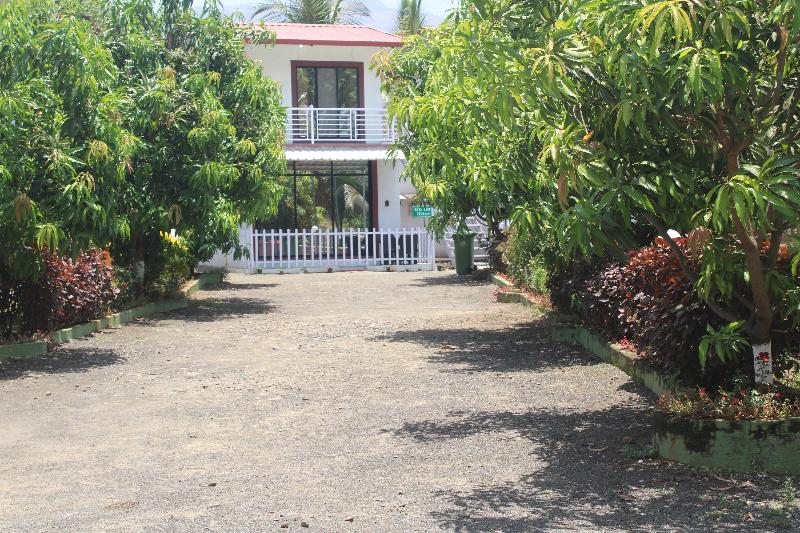 Sandy's Kinjal Farm & Tents image