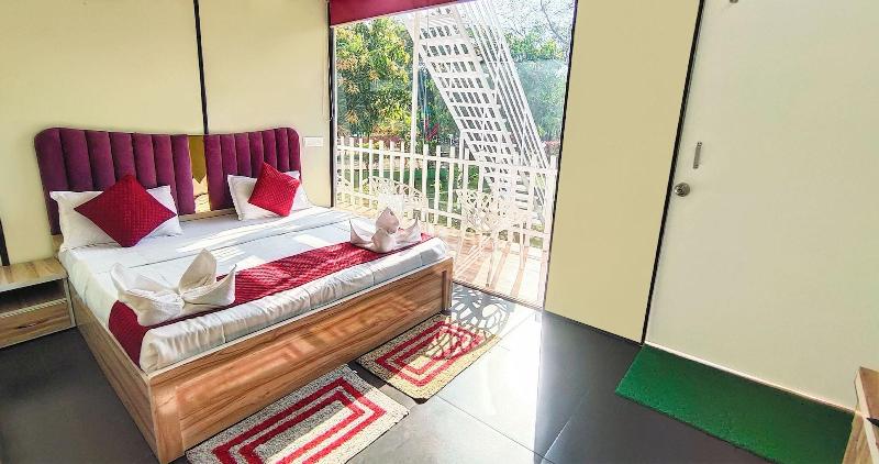 Sandy's Kinjal Farm & Tents image