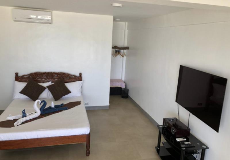 Sunset Cove Beach & Dive Resort image